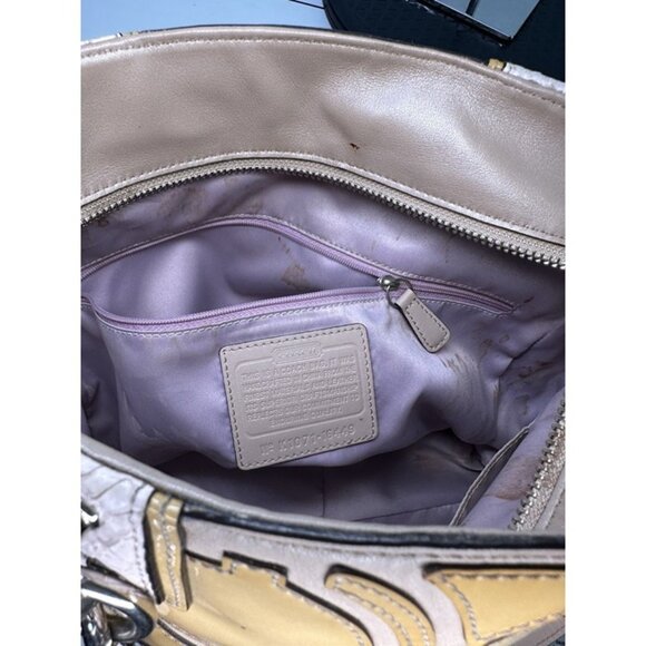 Vintage COACH Colette shoulder bag Patent Leather C Signature 16449 (yellow) - Picture 11 of 12